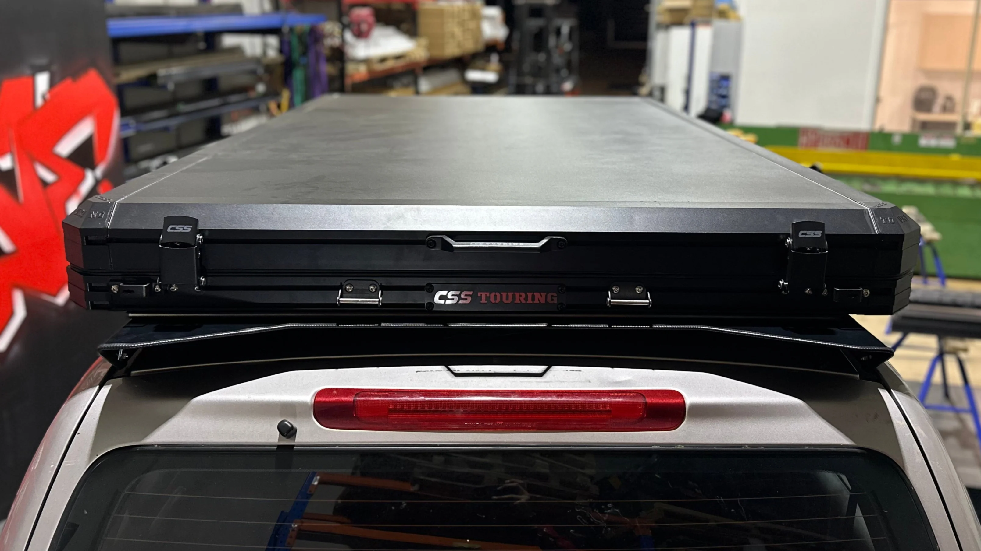 Toyota LandCruiser 100/105 Series Rear Wings - Image 6