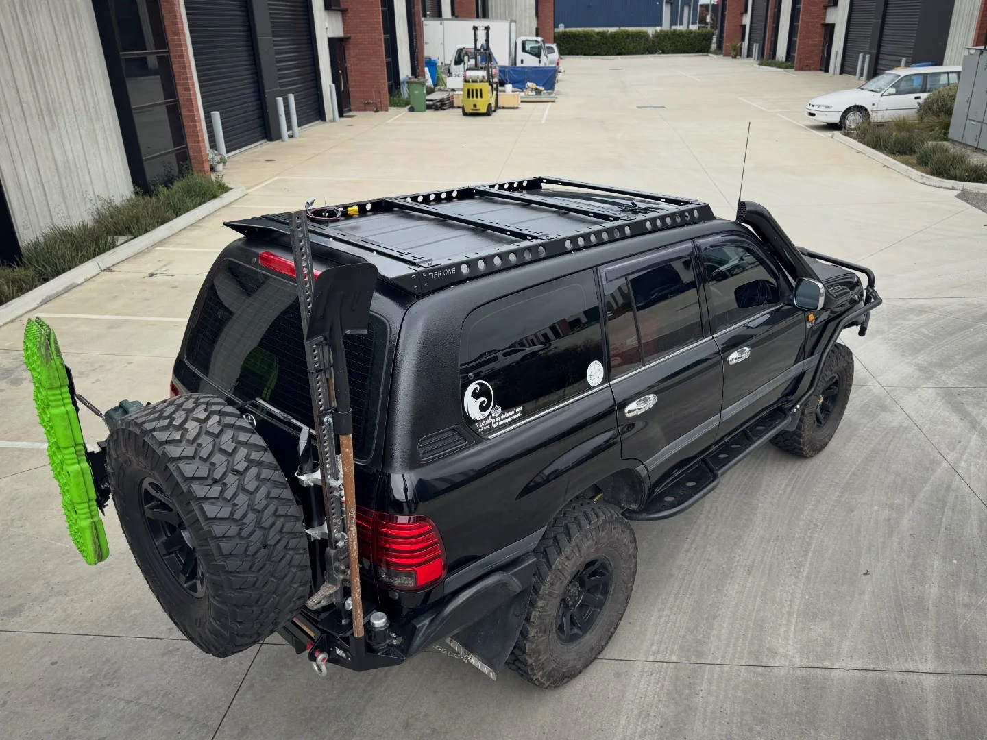 Toyota LandCruiser 100/105 Series Roof Rack Rail Sides - Image 22
