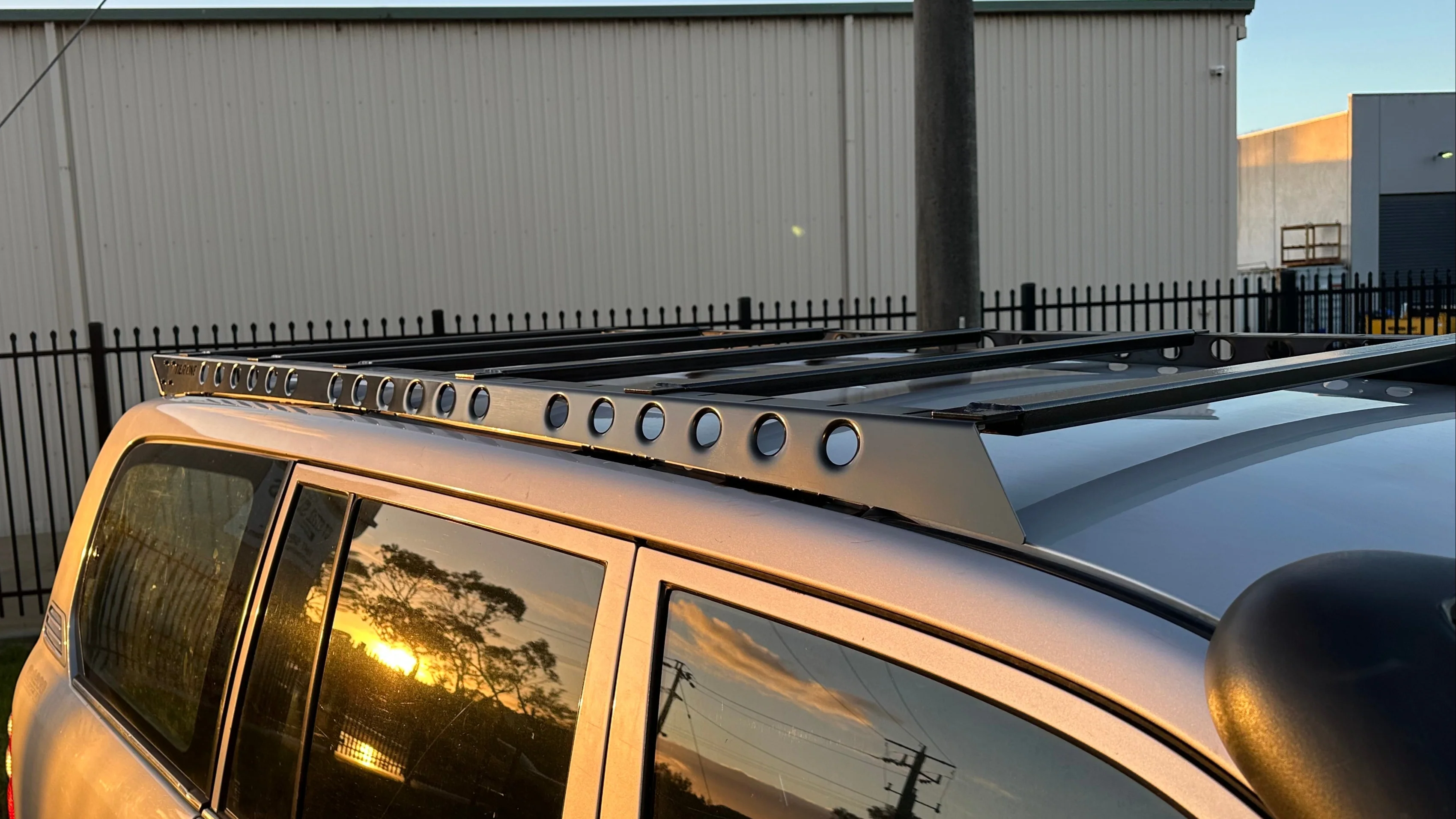Toyota LandCruiser 100/105 Series Roof Rack Rail Sides - Image 13