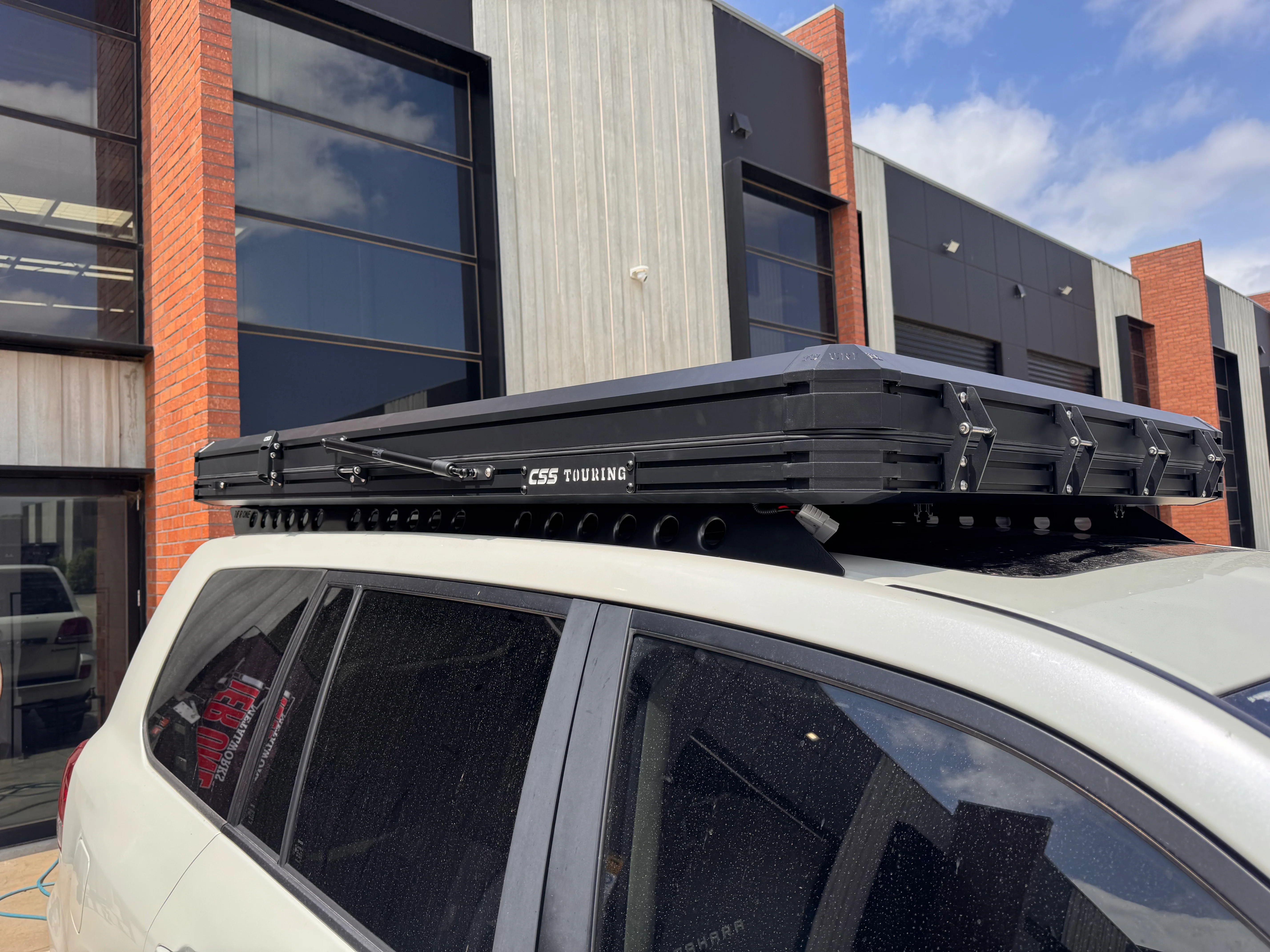Toyota LandCruiser 200 Series Roof Rack Rail Sides - Image 18
