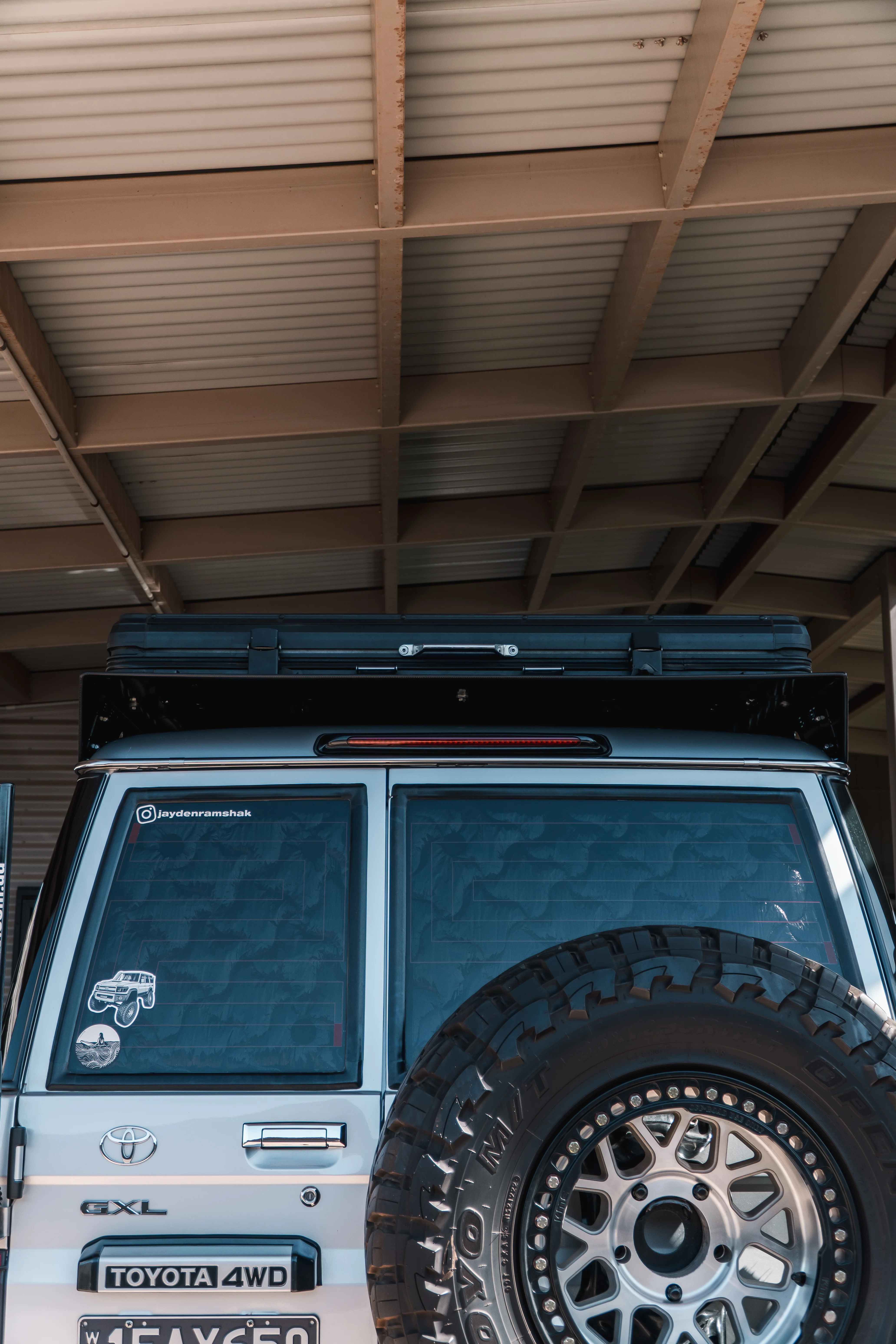Toyota LandCruiser 76 Series Rear Wing - Image 5