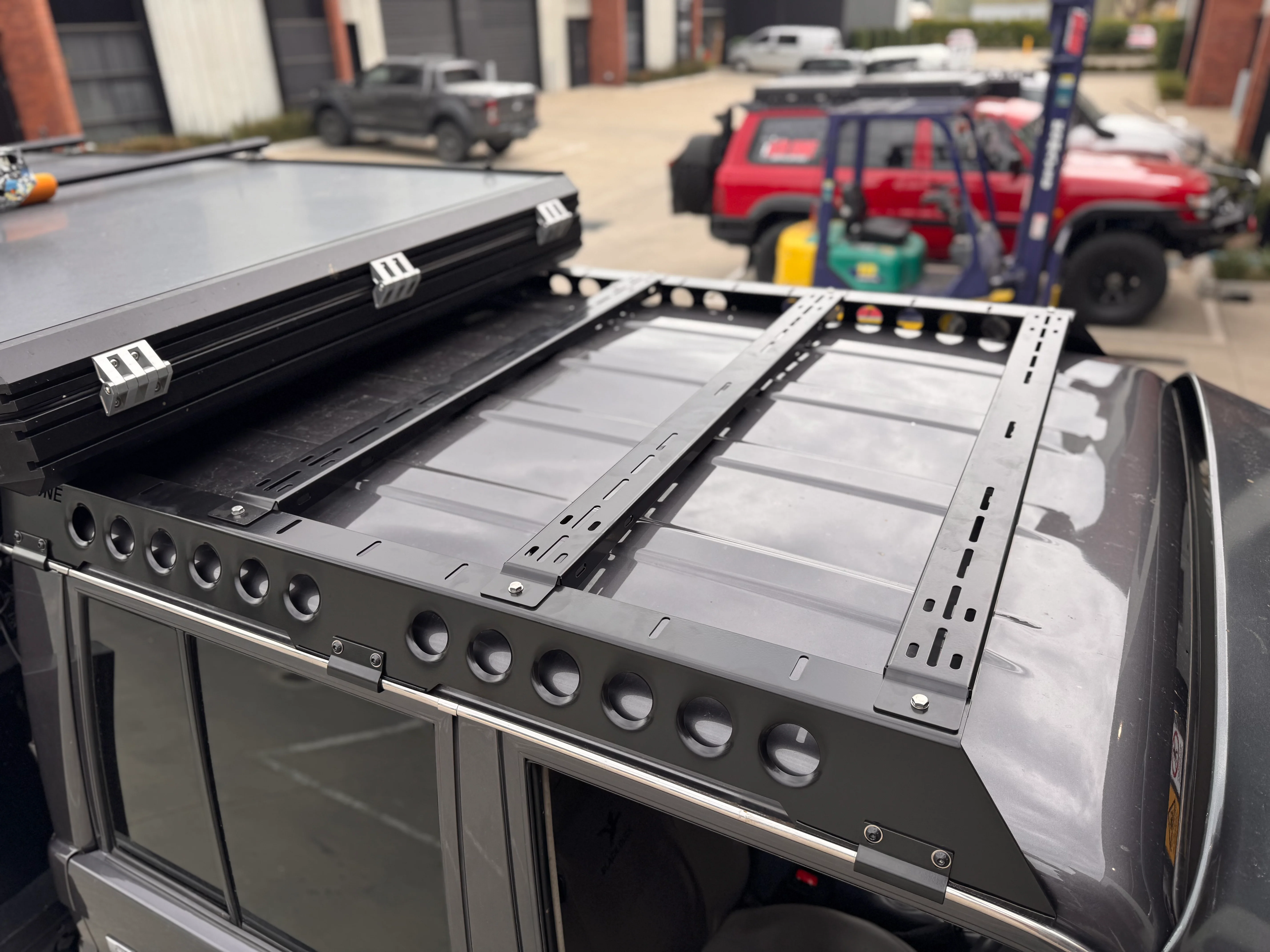 Low Profile Light Duty Crossbars (LPLD) - Image 26