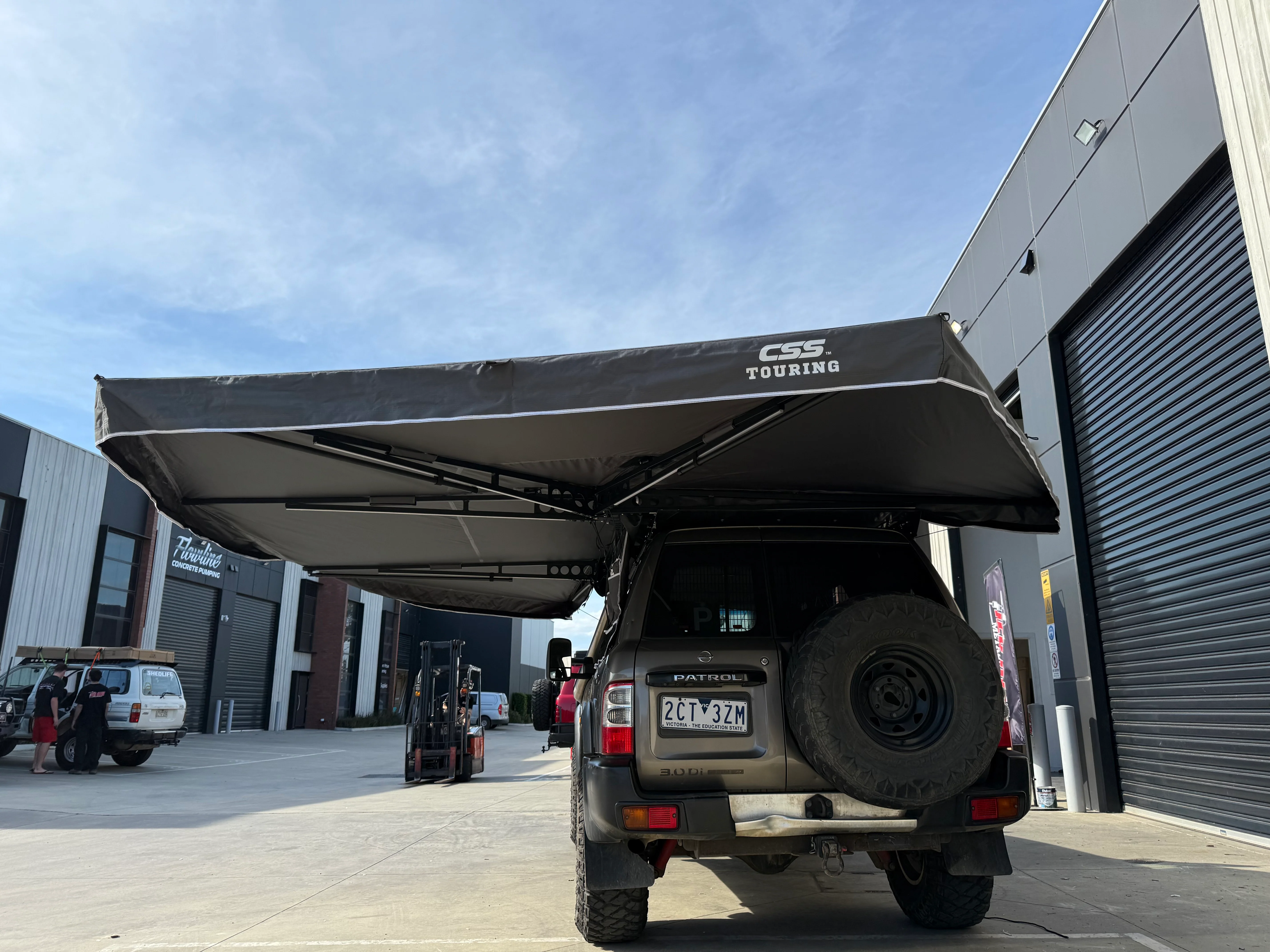 Rail Mounted Awning Brackets - Image 6