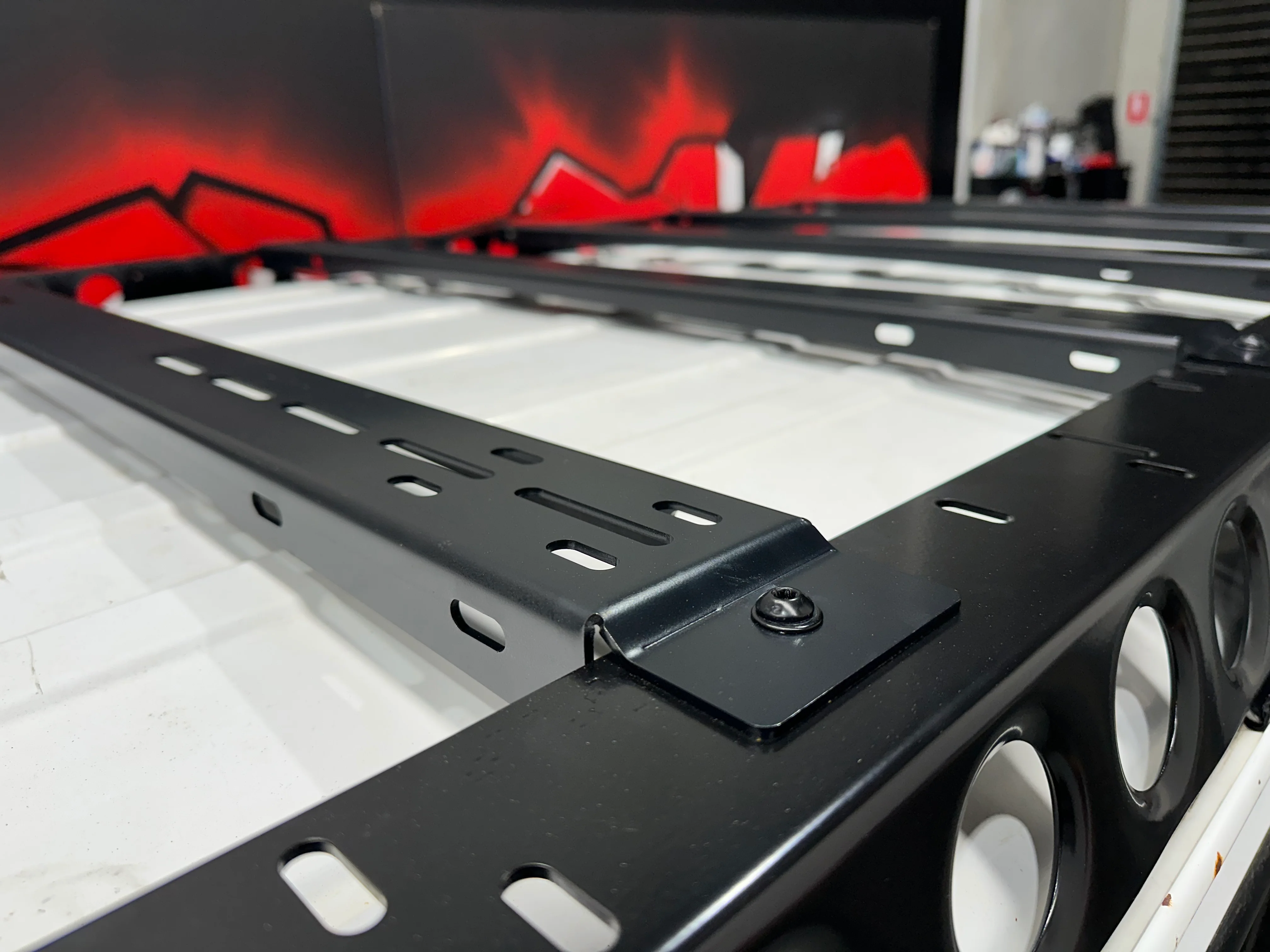Low Profile Light Duty Crossbars (LPLD) - Image 9