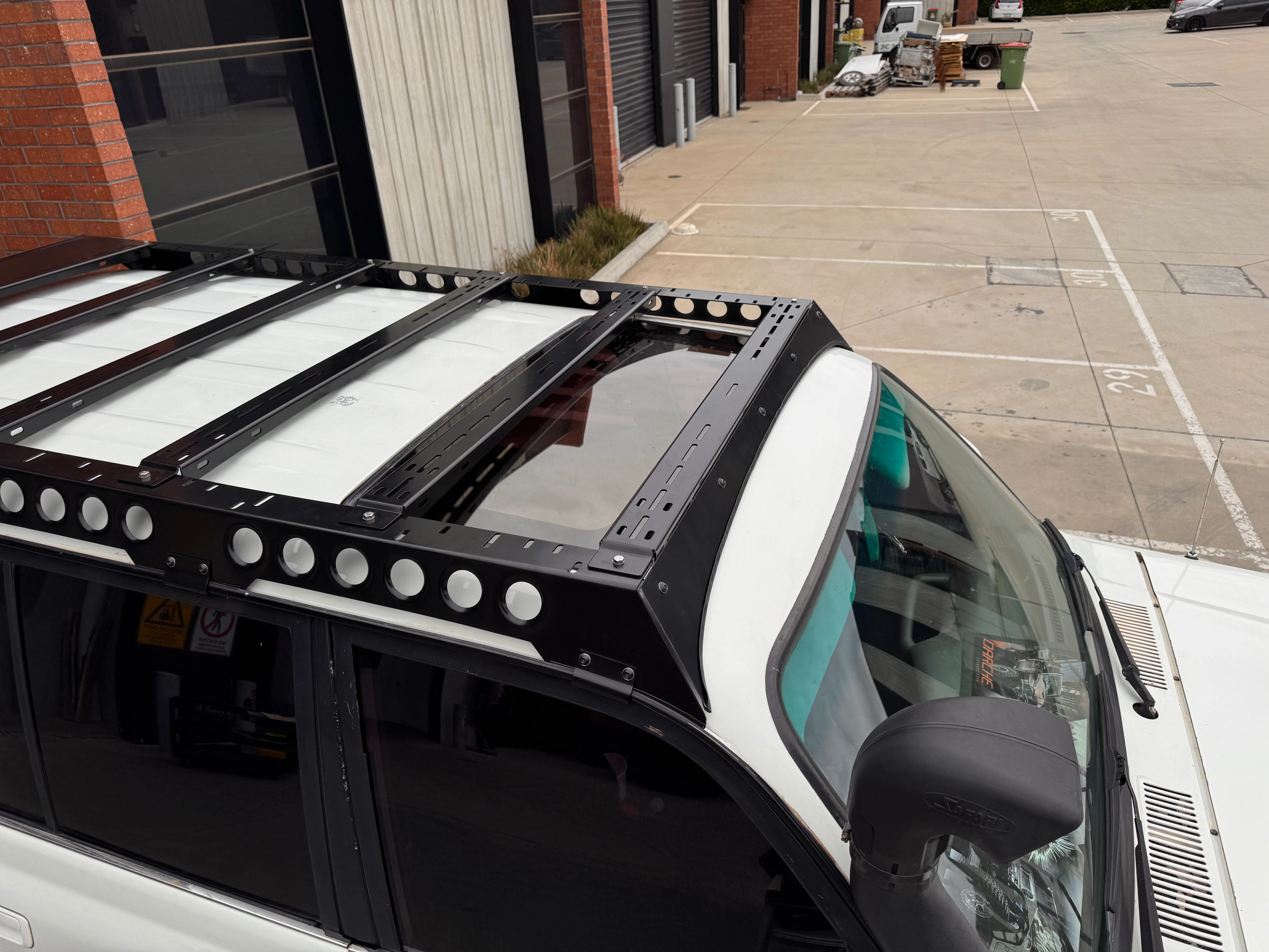 Toyota LandCruiser 80 Series Wind Deflector - Image 5